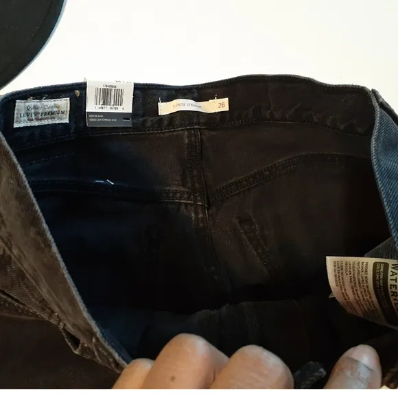 💎NWT Levi's Black Loose Straight Jeans