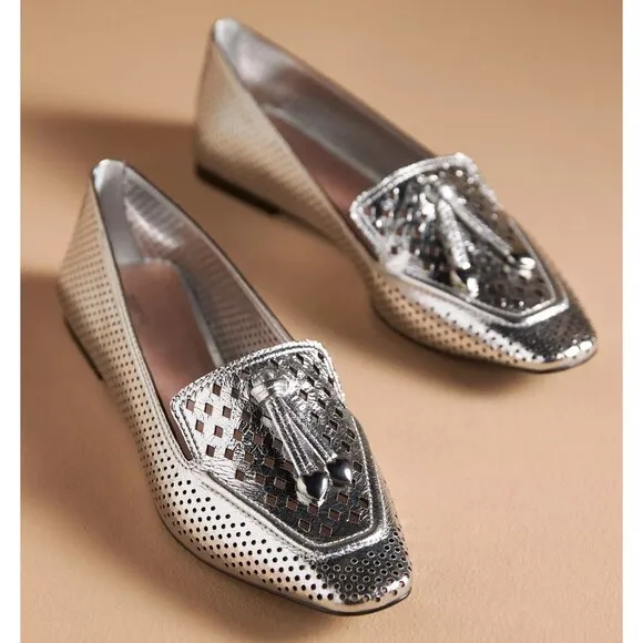 NWT Maeve Perforated Driver Flats, Silver, Size 40 (9-9.5)