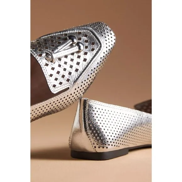NWT Maeve Perforated Driver Flats, Silver, Size 40 (9-9.5)