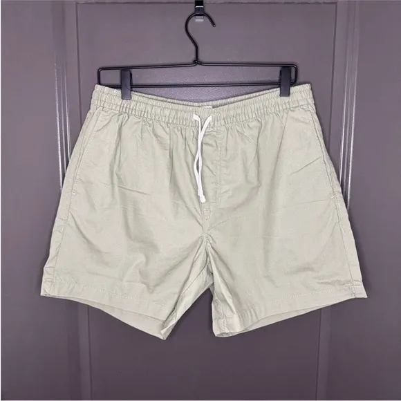 ☀️☀️NWT Men's Weekday Zed Regular Fit Shorts | Serene Sage Green | Size M