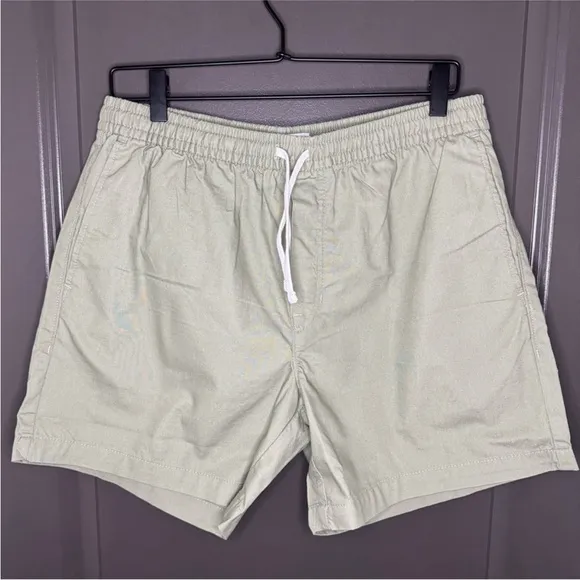 ☀️☀️NWT Men's Weekday Zed Regular Fit Shorts | Serene Sage Green | Size M