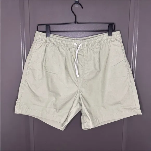 ☀️☀️NWT Men's Weekday Zed Regular Fit Shorts | Serene Sage Green | Size M