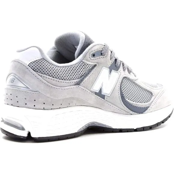 NWT New Balance Women's 2002R Sneakers, Grey-Size 11 W/9.5 M