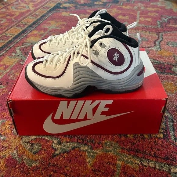 NWT Nike | Women’s white/purple Air Penny II lace up basketball shoes, size 6.5