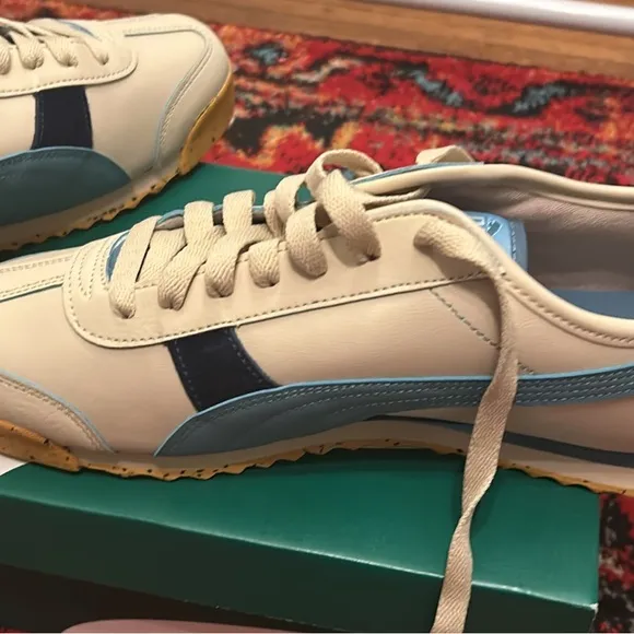 NWT Puma Roma (sz 11.5)