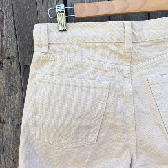 NWT Reformation Charlie Exposed Button Fly Jean Shorts Almond 28