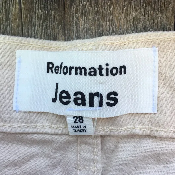 NWT Reformation Charlie Exposed Button Fly Jean Shorts Almond 28