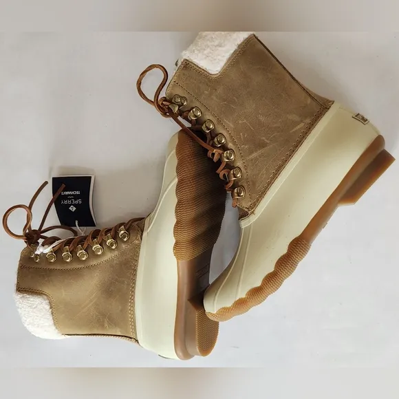 NWT || SPERRY || Saltwater duck boots
