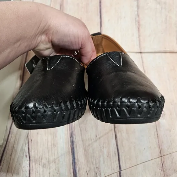 NWT Spring Step | Black Tispea Loafer Flat