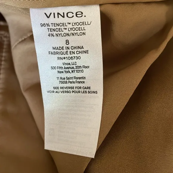 NWT VINCE pleated Bermuda shorts size 8