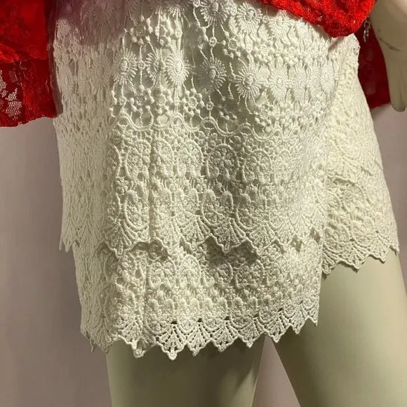 NWT Ann Taylor Lace Shorts