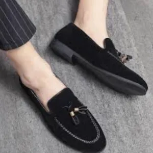 Oh Deer! “Swing” Suede Loafers with Tassels and Wooden Beads. Size 10