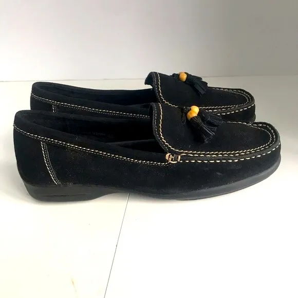 Oh Deer! “Swing” Suede Loafers with Tassels and Wooden Beads. Size 10