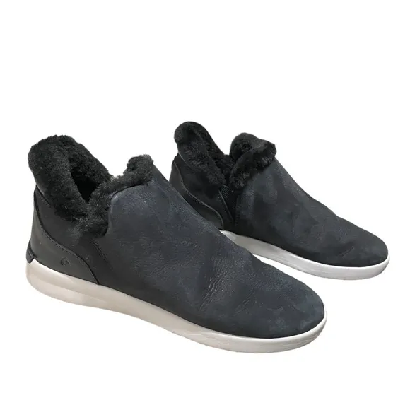 Olukai Malua Hulu‎ Boots Women's 6.5 Shearling Lined Nubuck Leather Black