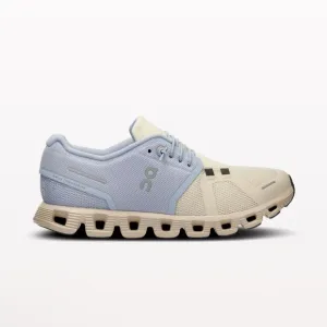 On Cloud 5 Running Shoe Women's Size 8, EU 39 NEW