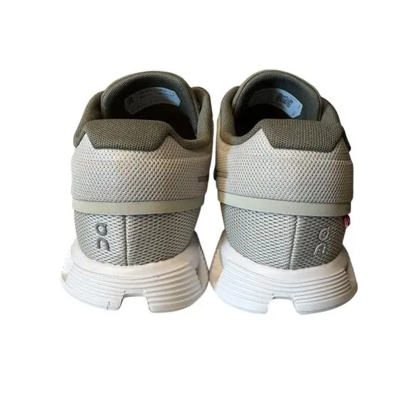 ON Running Cloud 5 Sneakers NEW Chalk Grove Green/Gray Men’s 9.5 Women’s 11