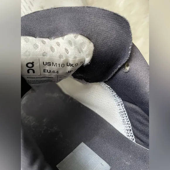 On Running cloudmonster Sneakers Cloud Tech