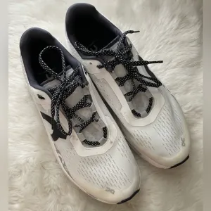 On Running cloudmonster Sneakers Cloud Tech