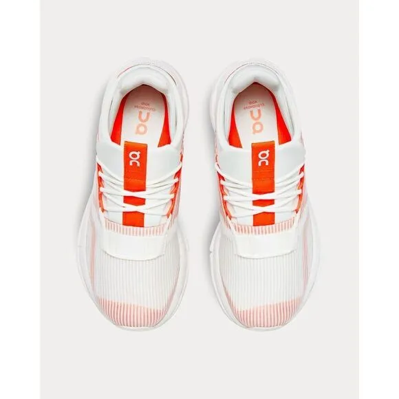 ✨On Cloud Cloudnova Void Sz 8.5 Sneakers✨