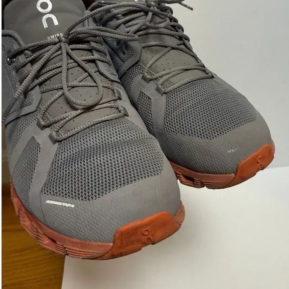 ON Men's Cloud Low Top Sneakers Men’s 10.5