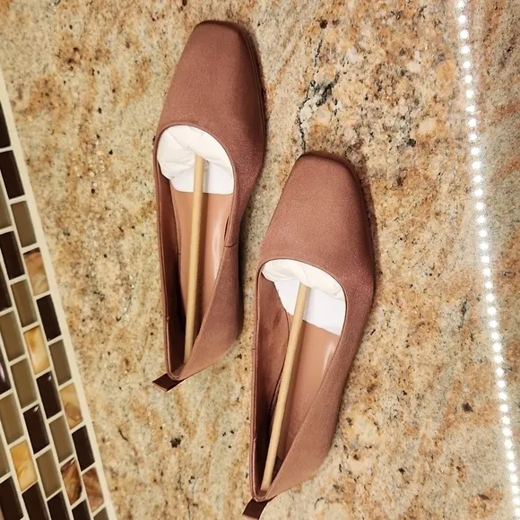 Open Edit Tan Mocha Flats , Size 6, New With Box