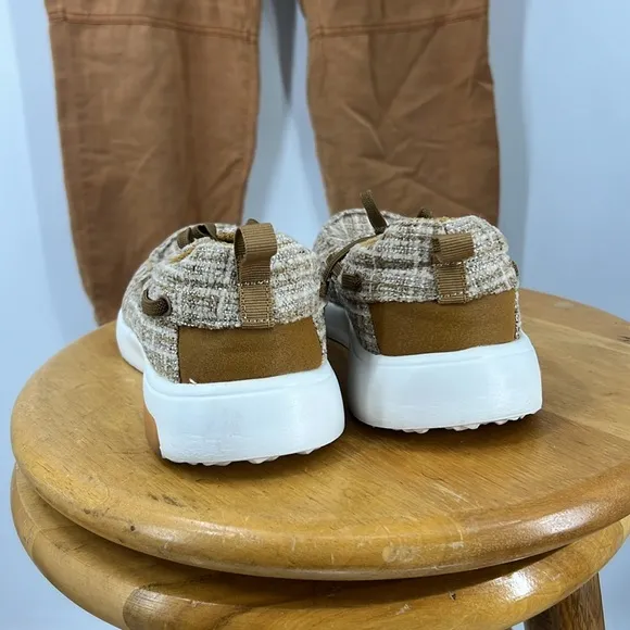 Ortho comfoot tan and white plaid comfort loafer 8/38