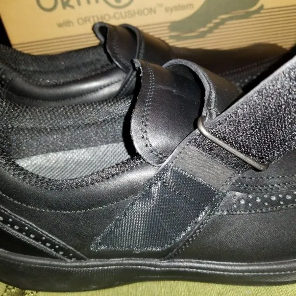 Orthofeet Men's Lincoln Cntr Loafers Size 10W NWT
