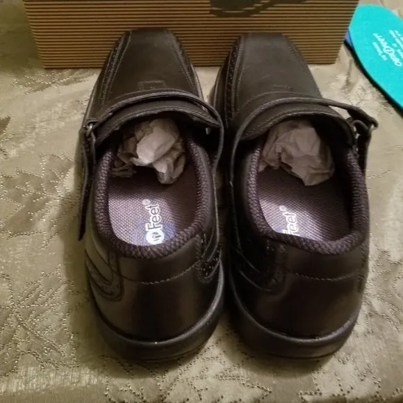 Orthofeet Men's Lincoln Cntr Loafers Size 10W NWT