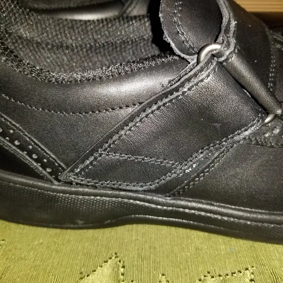 Orthofeet Men's Lincoln Cntr Loafers Size 10W NWT
