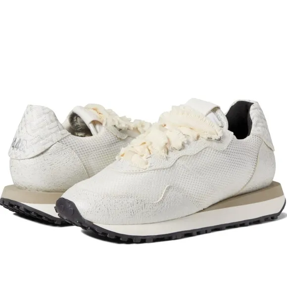 P448 Cancun Sneaker | NIB | EU Size 37 | White Neutral | Italian Designer