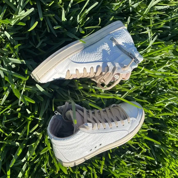 P448 high top white patent leather sneakers Medusa color size 35 US 5