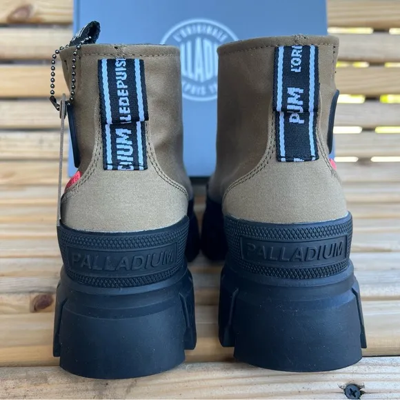 Palladium Revolt HI TX Boots Women’s Size 8 Olive Green | NWT