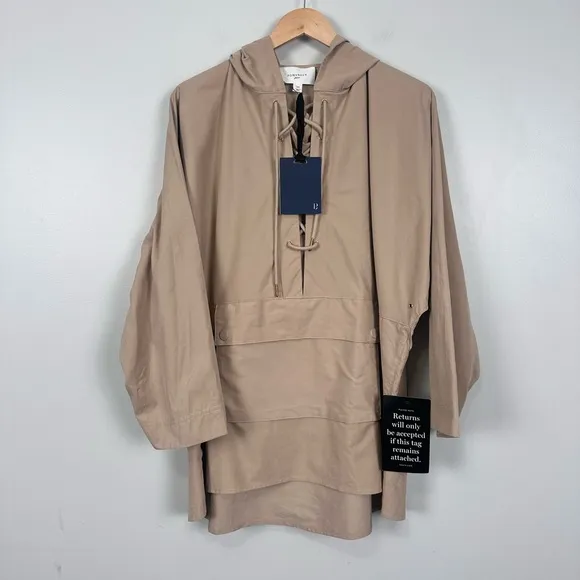 POMANDER PLACE Beige Sterling Pullover