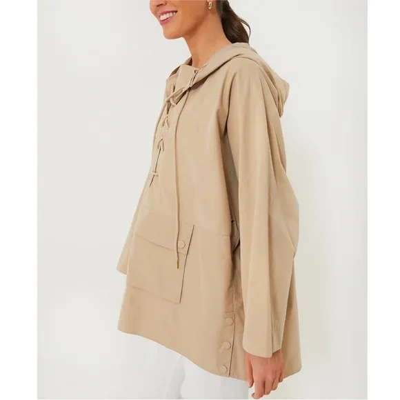 POMANDER PLACE Beige Sterling Pullover