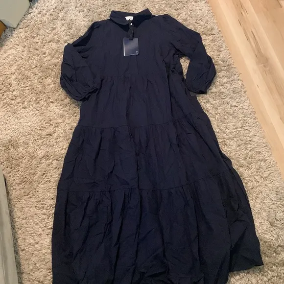 POMANDER PLACE Navy Mabel Maxi Dress