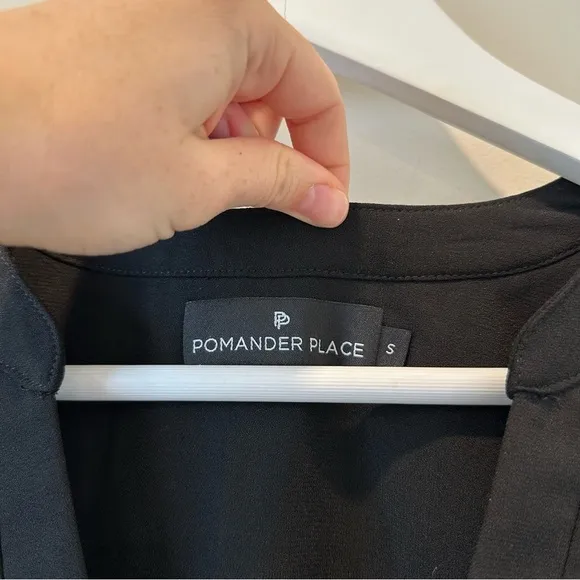 Pomander Place Tuckernuck Crepe Kenzo Mini Dress Tiered Long Sleeve Black Small