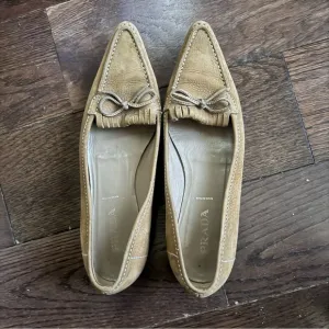 Prada Pointed Toe Bow Tie Loafers in Tan Brown Size 37.5 (US 7.5)