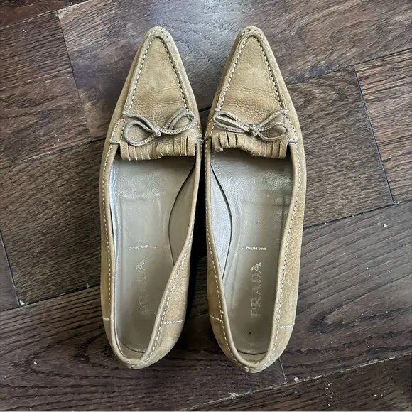 Prada Pointed Toe Bow Tie Loafers in Tan Brown Size 37.5 (US 7.5)