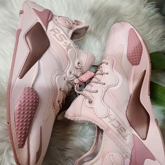 Puma PUMA RS-X Tech Women shoes size9 new