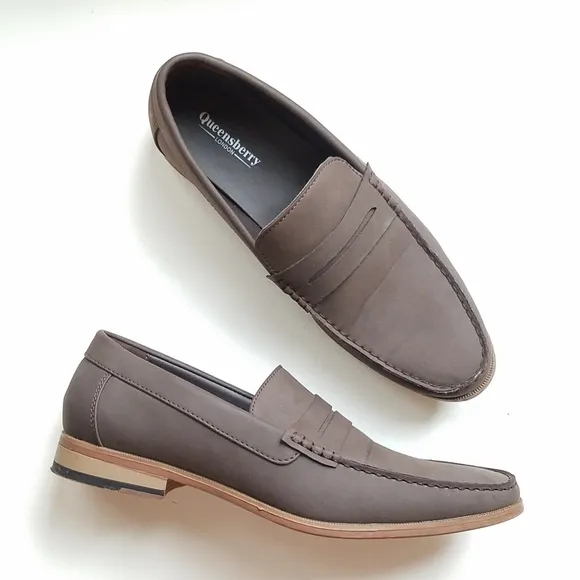 QUEENSBERRY LONDON Men's Sailer  Slip-on Loafers Size 40