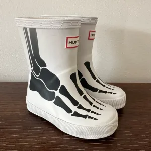 RARE Hunter Skeleton Boots