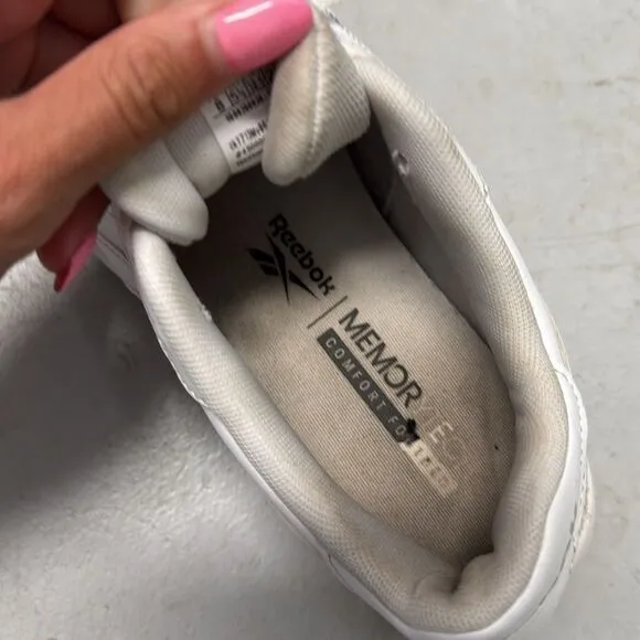 Reebok White Sneakers - Memory Tech Inside - Great Condition - Women's Size 8