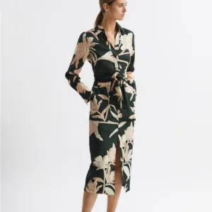 REISS SET, DAHLIA PRINT LINEN TIE FRONT BLOUSE AND HIGH RISE MIDI SKIRT, SIZE 0