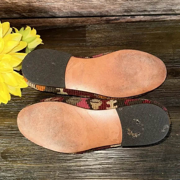 Res Ipsa Kilim loafers in Pink &amp; Burgundy Aztec Print!
