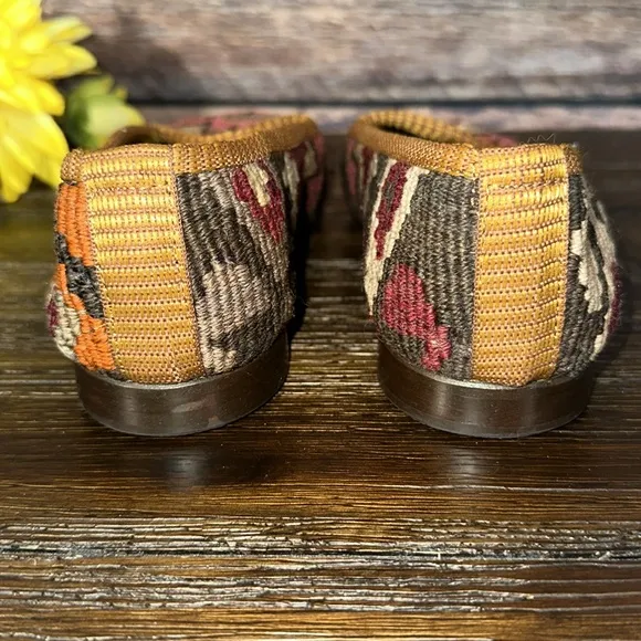 Res Ipsa Kilim loafers in Pink &amp; Burgundy Aztec Print!
