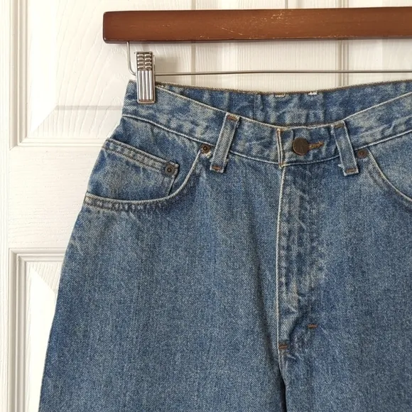 Riders 90's Vintage Deadstock Medium Wash High Rise Easy Fit Tapered Leg Jeans 5