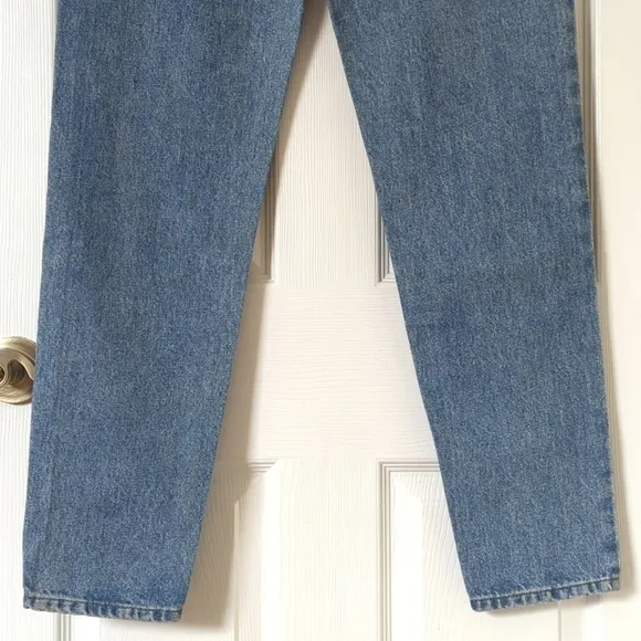 Riders 90's Vintage Deadstock Medium Wash High Rise Easy Fit Tapered Leg Jeans 5