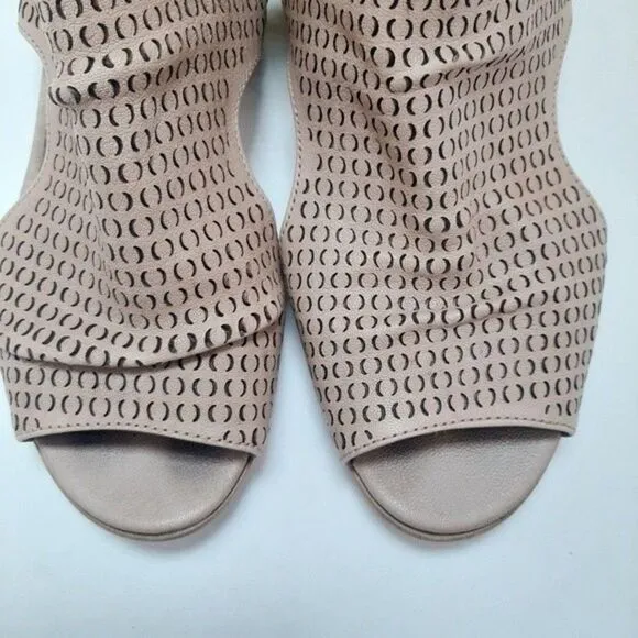 RON WHITE Aerika Leather Laser Cut Shield Sandal Creamy Tan Sz Eur 36 US 5.5 6