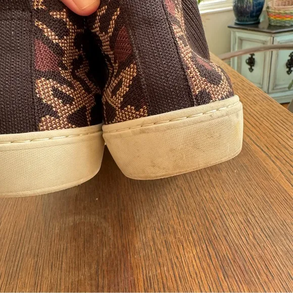 Rothy’s Wildcat Leopard Print High Top Chelsea Boot Pull-on Knit Sneakers Sz 11