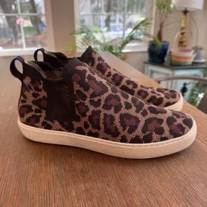 Rothy’s Wildcat Leopard Print High Top Chelsea Boot Pull-on Knit Sneakers Sz 11